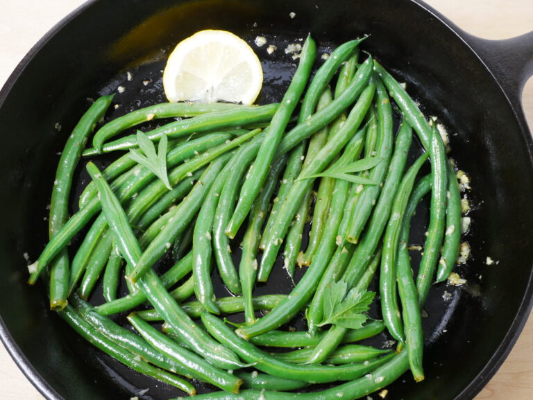 Lemon Garlicky String Beans 